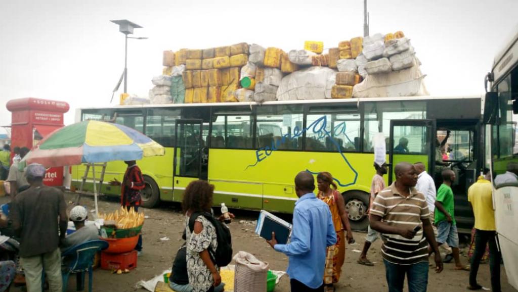 Bus à masina 