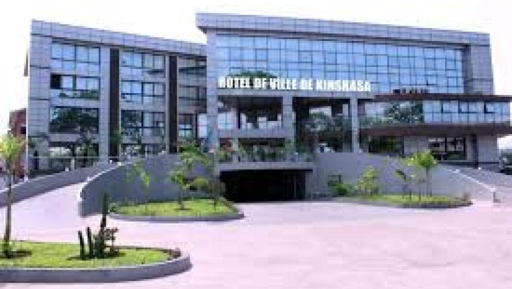 hôtel de ville de kinshasa