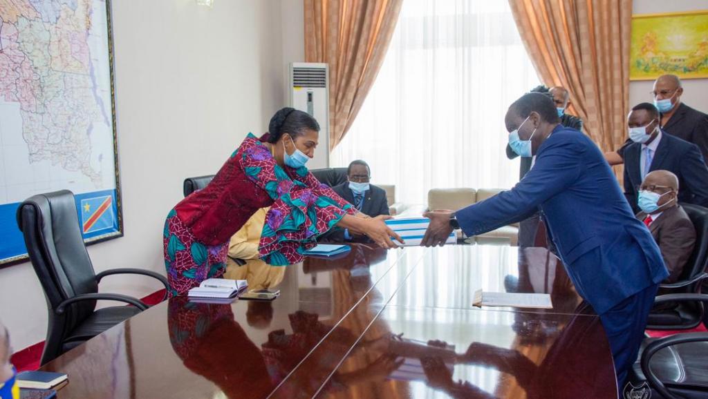 Jeanine Mabunda et Sylvestre Ilunga