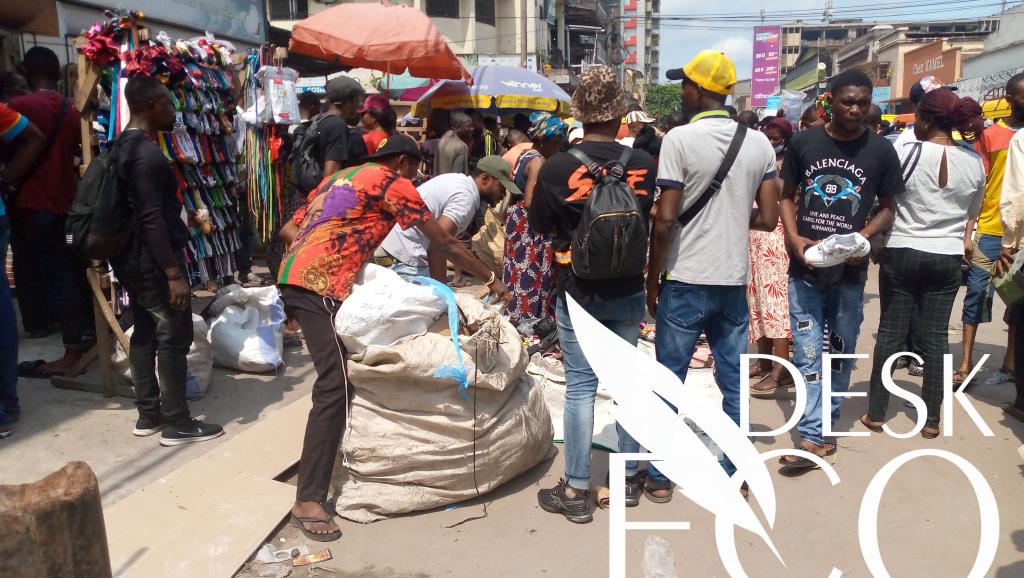 Marché central de Kinshasa. Ph. Droits tiers. 