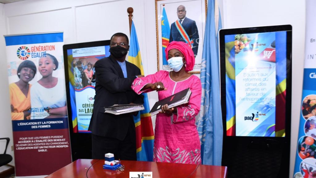 Alexis Mangala Ngongo et Awa Ndiaye Seck