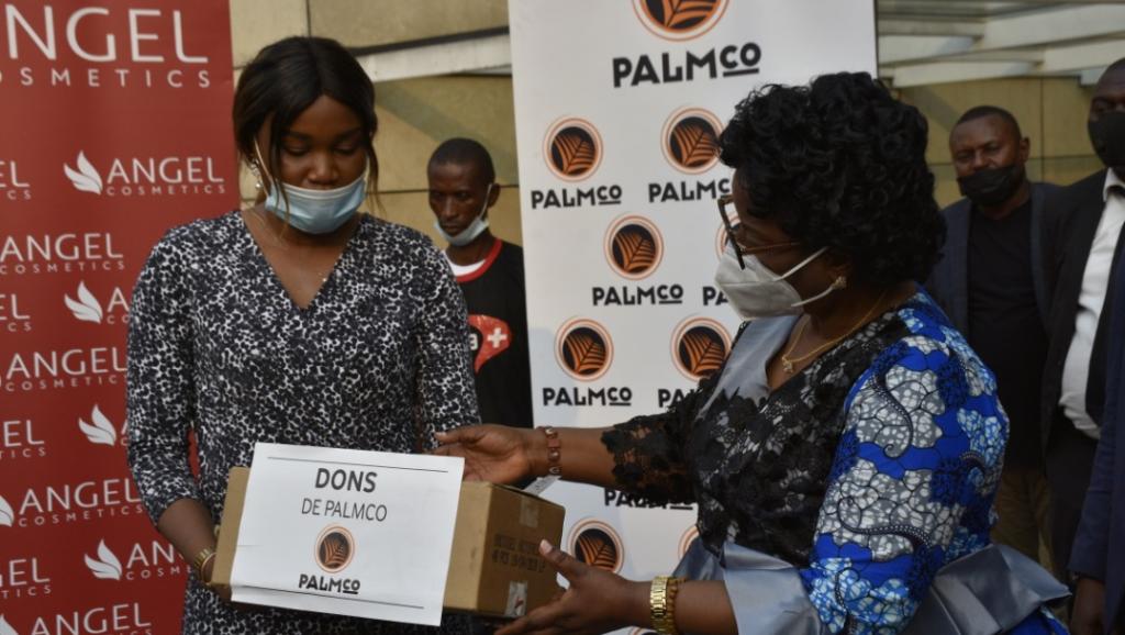 Dons de Angel Cosmetics et Palmeco