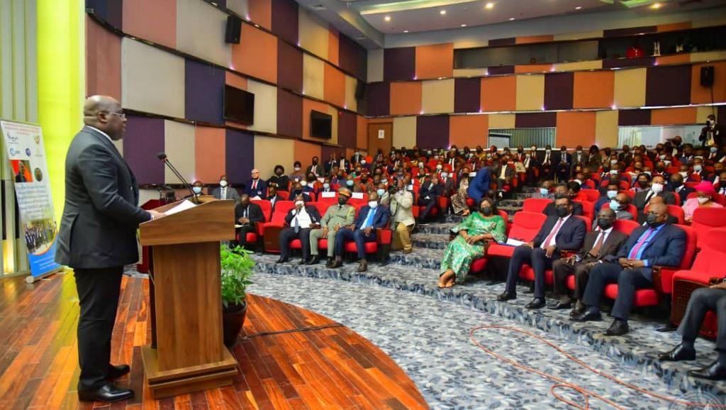 Félix Tshisekedi à la cérémonie de collation de grade des finalistes de l'ENA