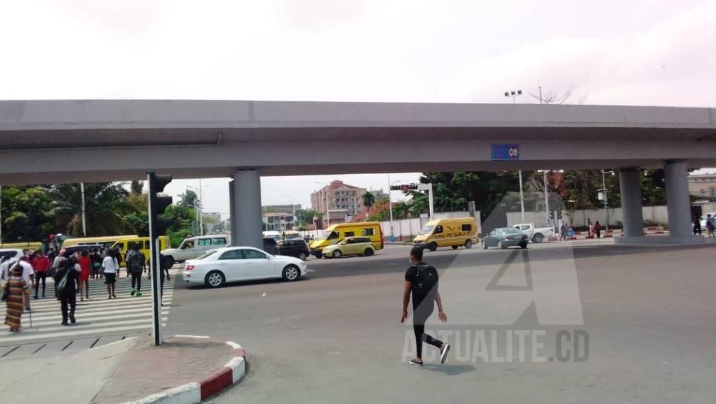 Saut-de-mouton de Mandela à Kinshasa