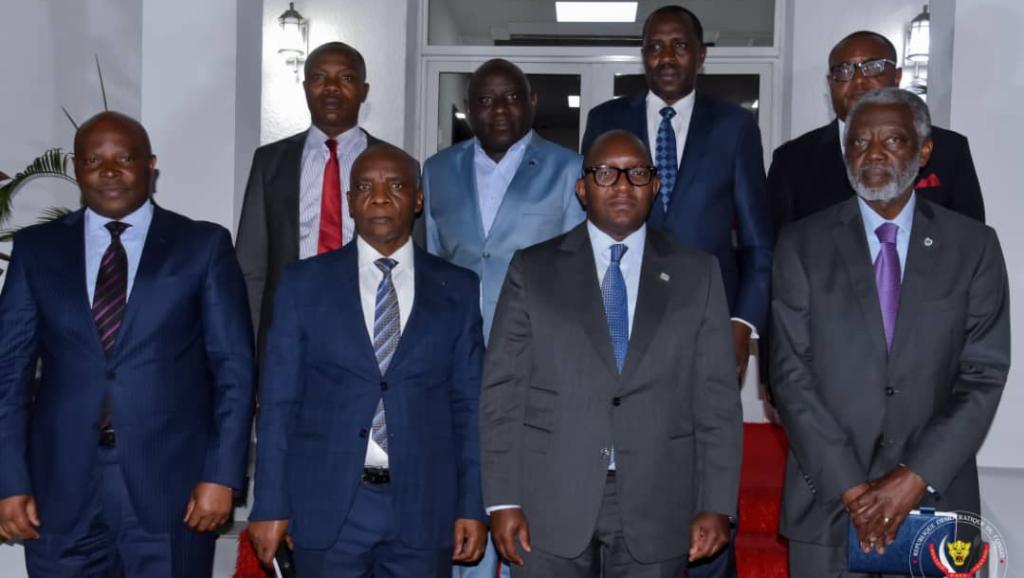 Le Premier Ministre et les élus hutu reçus à la Primature 