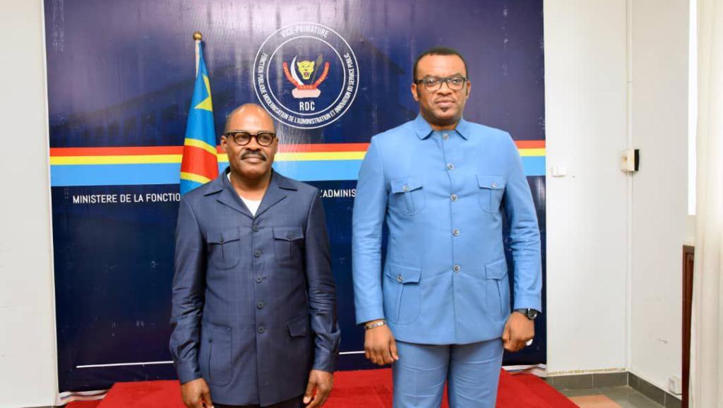 Le VPM  de la Fonction Publique Lihau et le ministres des Finances Kazadi ont lancé ce processus de recrutement