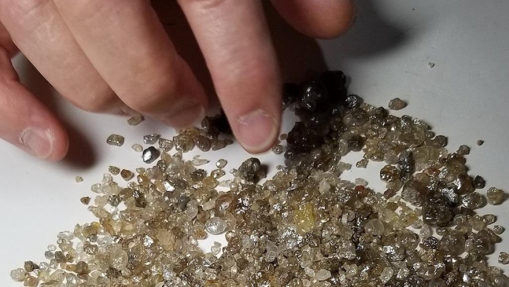 Les diamants super profonds ont été trouvés en Guinée 