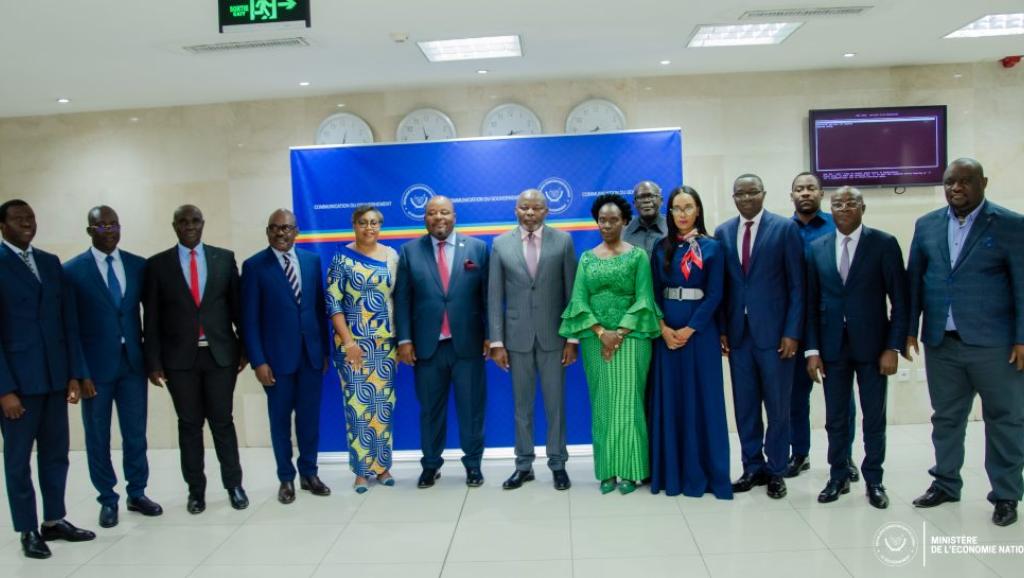 Photo de famille de la Commission ECOFIN