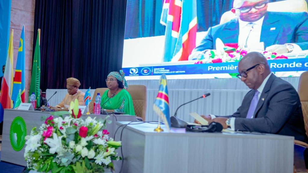 C'est le Premier Ministre Sama Lukonde qui a lancé les travaux 