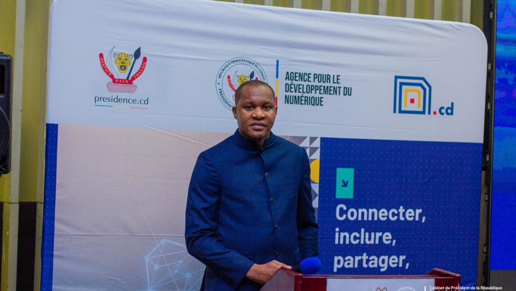 Il est le coordonnateur adjoint de l'agence de développement du Numérique en RDC, un service rattaché à la présidence de la République 