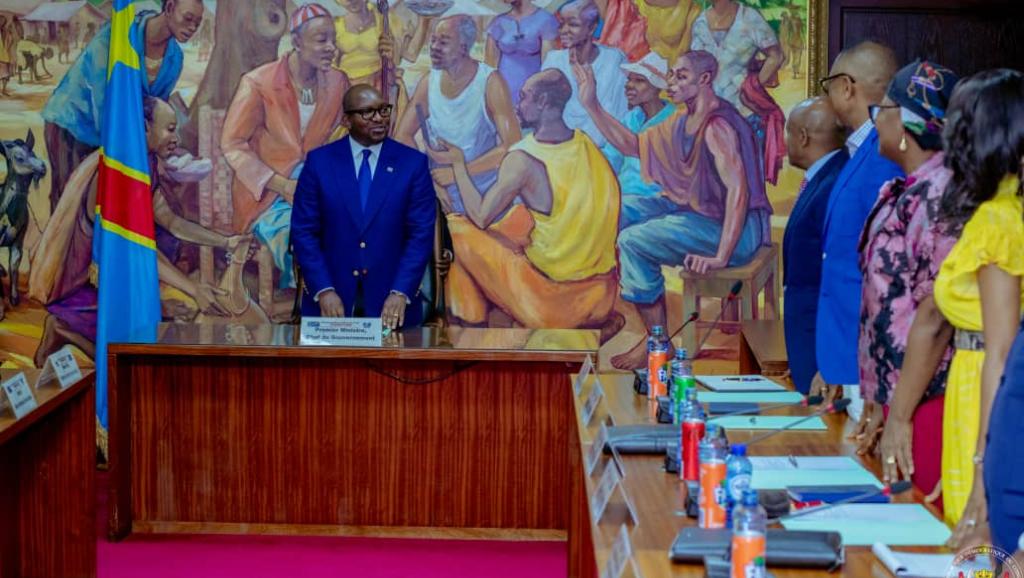 Le Premier Ministre a présidé cette réunion restreinte du Gouvernement 