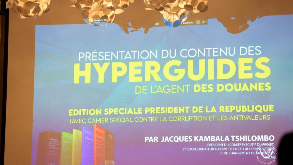 Cette manifestation a été organisée sous le patronage de la présidence de la République