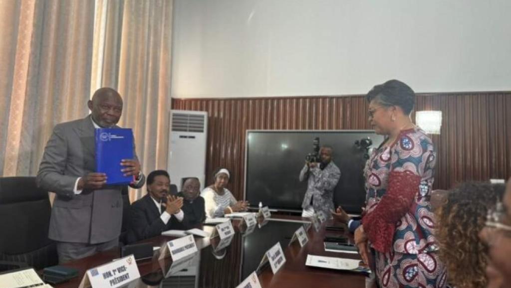 Réception du Programme du Gouvernement Suminwa par le Bureau de l'assemblée nationale 