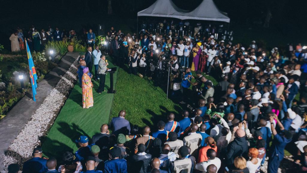 Ma Première Ministre devant les membres des mouvements associatifs du Nord-Kivu 