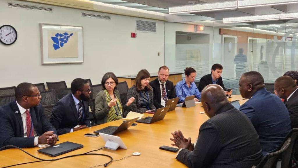Echanges entre Augustin Kibassa Maliba et des représentants de la Banque mondiale à Washington 