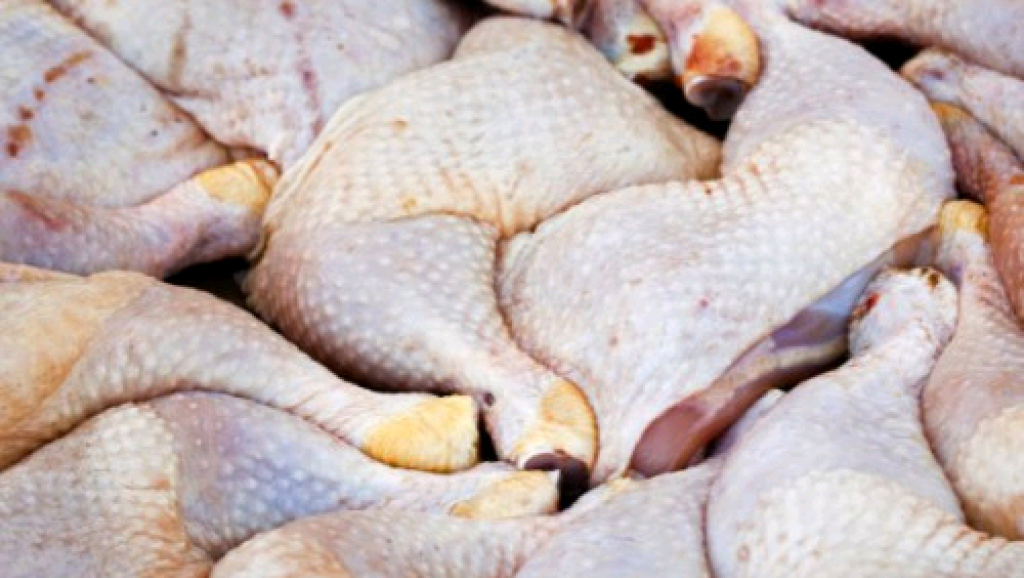 Des cuisses de poulet.