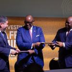 Lors de la signature du partenariat stratégique entre l’EGC et ERG à Cape Town en Afrique du Sud en marge de 32ième Indaba Mining 