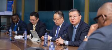 Au cours de l'audience accordée ce mardi 16 décembre 2025 par le Ministre de Mines Louis Kabamba, à la délégation du Groupe CMOC 