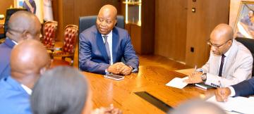 Lors des échanges avec le ministre provincial du Budget de la province de la Tshopo, Senold Tandia et la délégation de CSAC