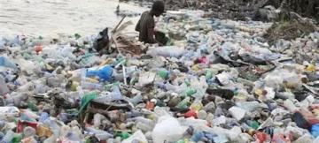 Pollution plastique à Kinshasa 