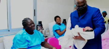 Le président Félix Tshisekedi en visite dans une structure de santé lors du lancement du programme de couverture Santé universelle à Kinshasa 