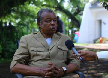 Dr Muyembe
