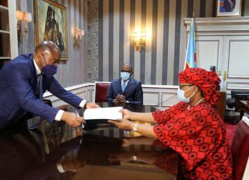 Remise et reprise à la Banque centrale du Congo