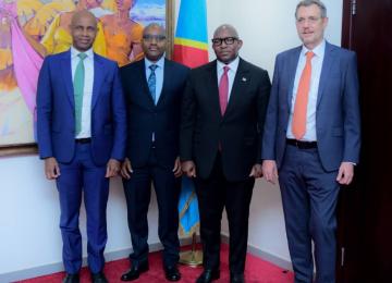 Pour l'occasion, ce haut cadre de KCB a présenté ses civilités au chef du gouvernement congolais 