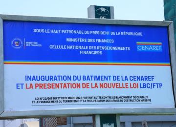 Cette inauguration coïncide avec la présentation de la Loi sur la lutte contre le blanchiment des capitaux et le financement du terrorisme 