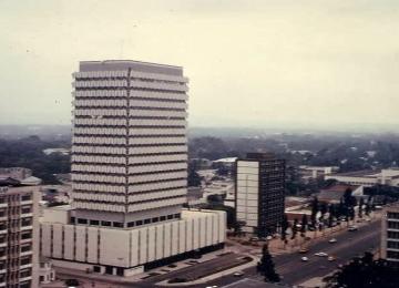 L'immeuble de EQUITY-BCDC à Kinshasa. Photo d'illustration