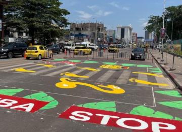Cette campagne de sécurité routière sur l’urbanisme tactique vise une route sans accidents de circulation