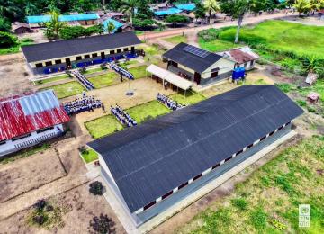 Une école construite à Boende, dans la province de Tshuapa, par le PNUD, dans le cadre du PDL 145 T