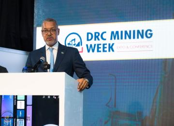 Kizito Pakabomba, ministre congolais des mines 