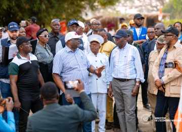Le VPM Mukoko Samba à Lodja identifie les problèmes qui freinent le développement économique du Sankuru.
