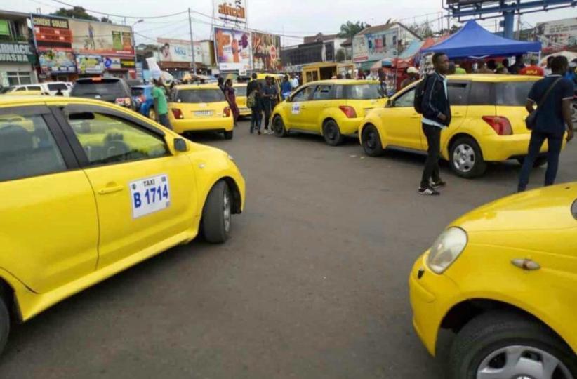 Taxi