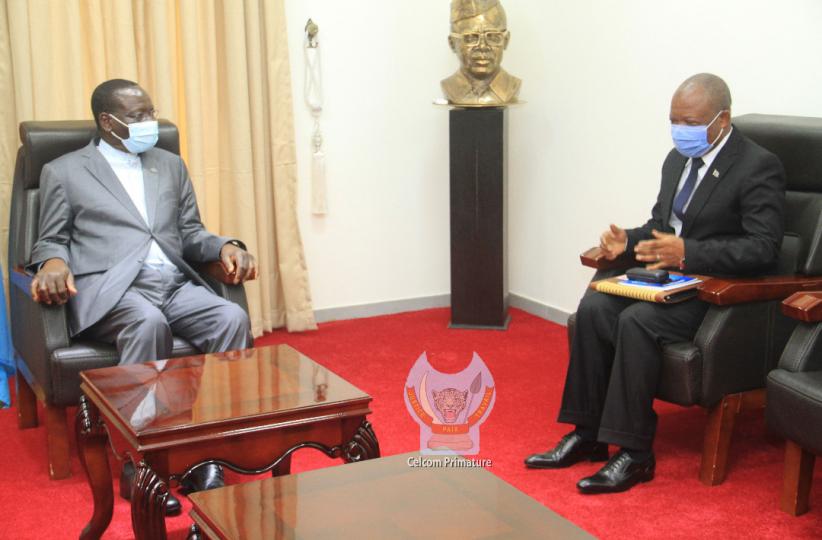 Sylvestre Ilunga et le gouverneur du Haut-Lomami