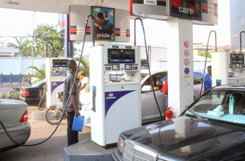 Une station de carburant