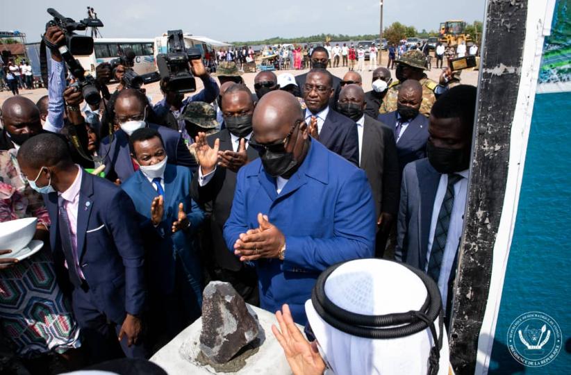 Pose de première pierre 