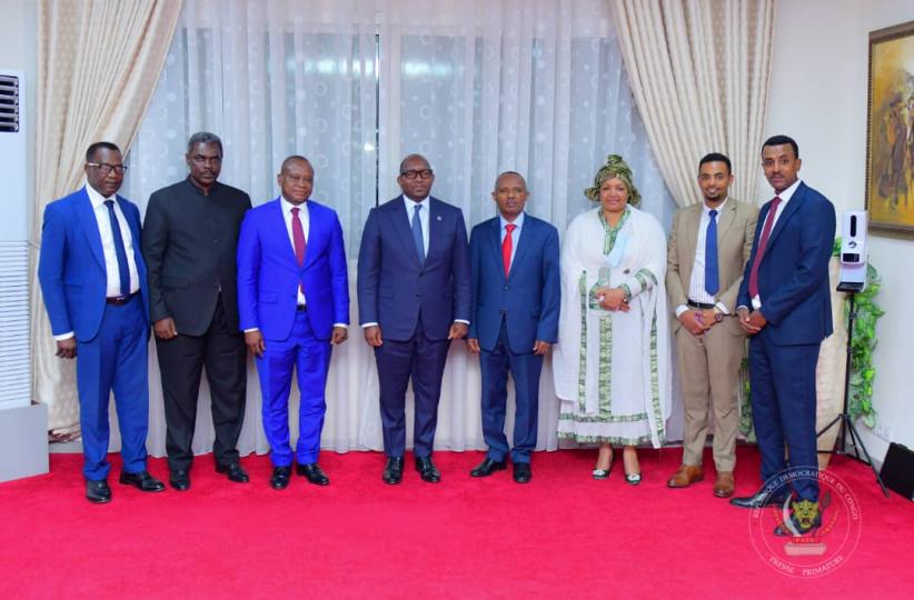 Le Premier Ministre et la délégation de Ethiopian Airlines 