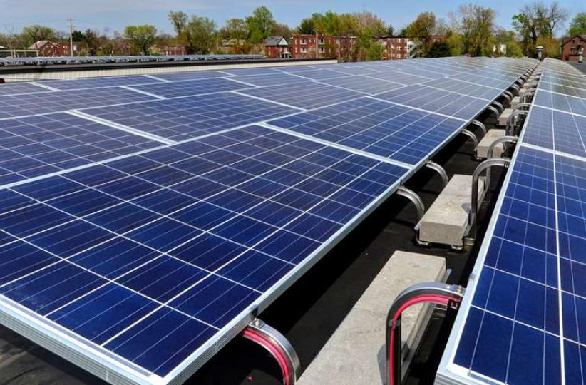 Des panneaux solaires