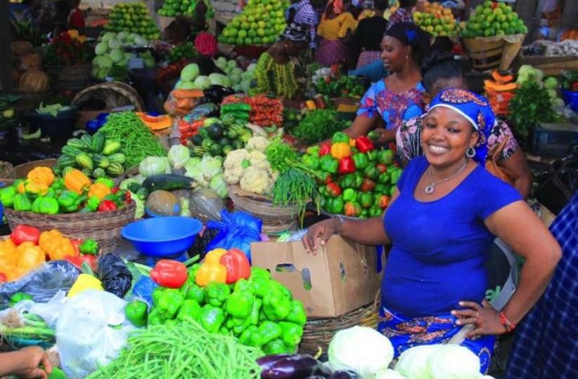 Des femmes vendeuses dans un marché. Photo d'illustration
