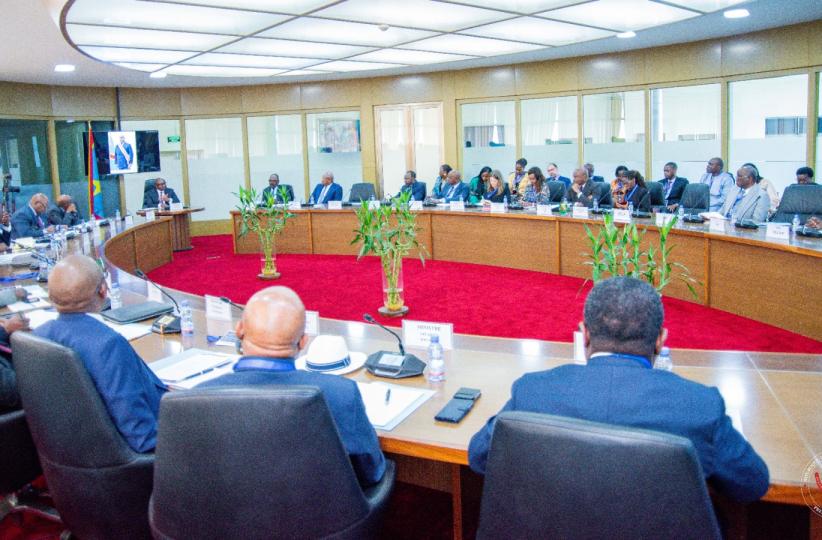 Le Premier Ministre a présidé une réunion avec les partenaires techniques et financiers 