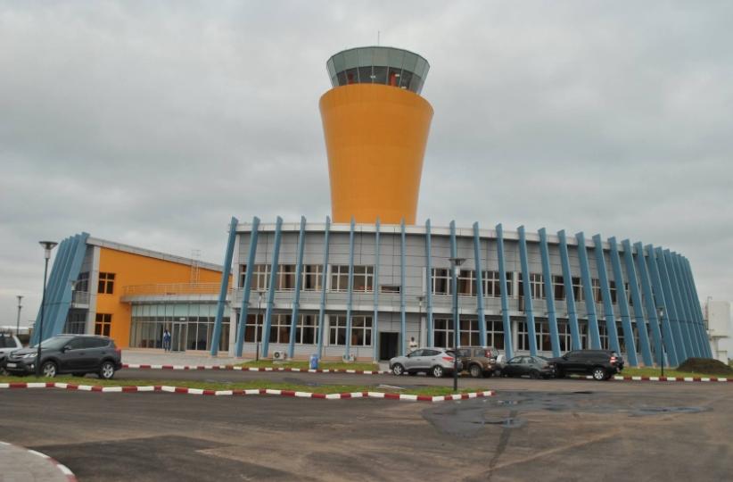 La nouvelle tour de contrôle de l'aéroport de N'djili