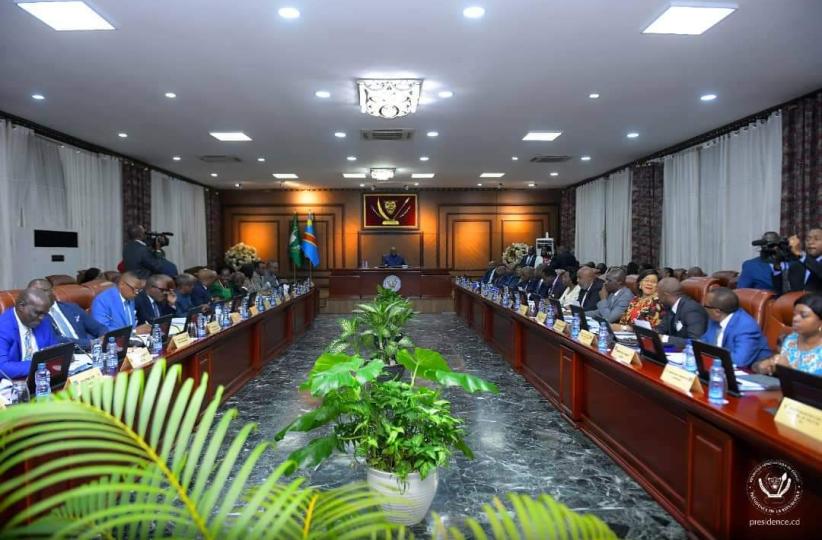 La réunion du conseil des ministres 