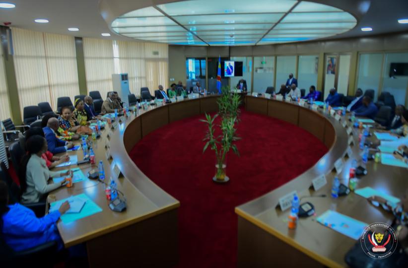 Le Premier Ministre a présidé ce mercredi 21 novembre une réunion restreinte du Conseil des ministres 