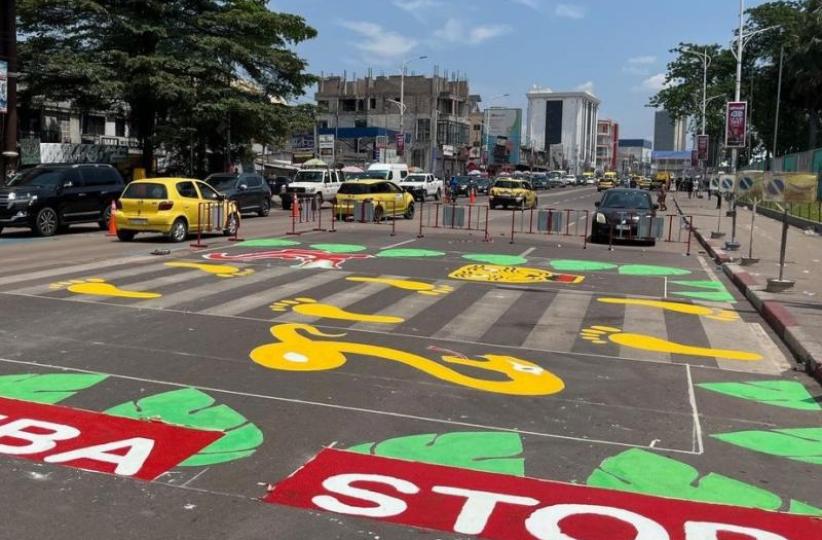 Cette campagne de sécurité routière sur l’urbanisme tactique vise une route sans accidents de circulation