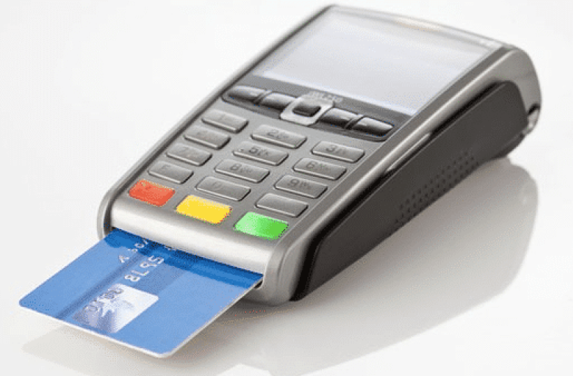Un Terminal de paiement électronique, appelé TPE
