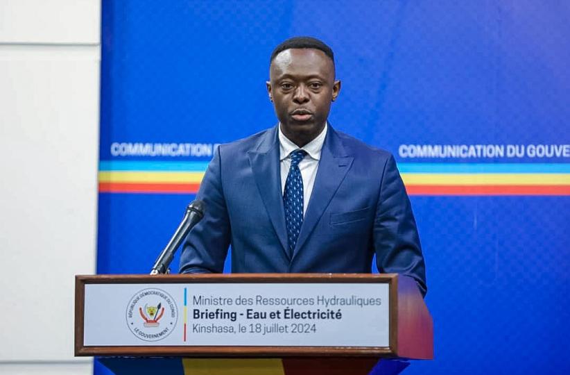 Le ministre des Ressources hydrauliques et Electricité,  Teddy Lwamba 