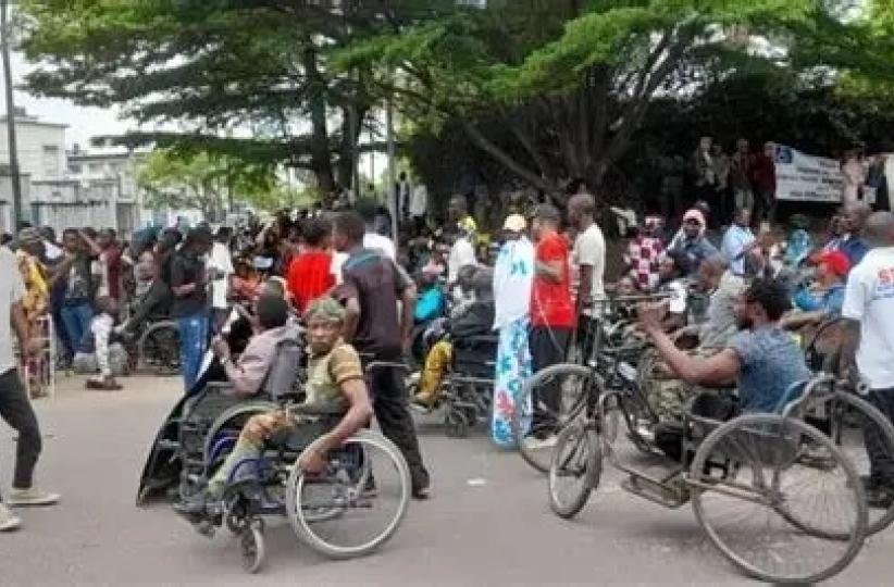 Personnes vivant avec handicap