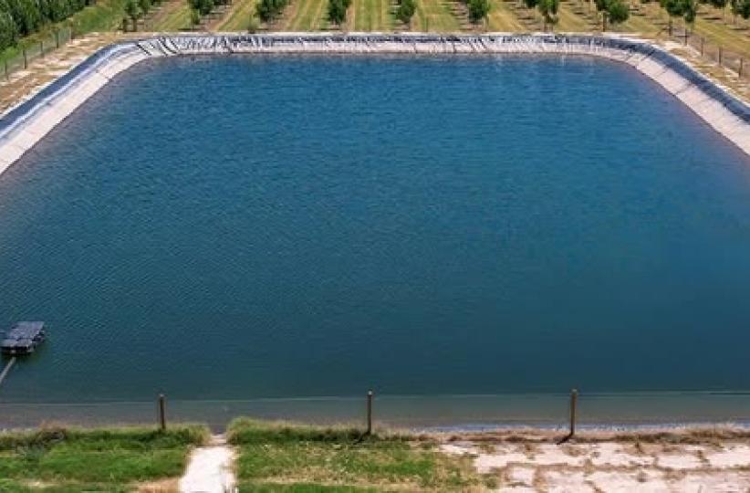 Bassin de rétention d'eau 